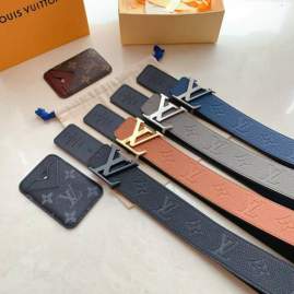 Picture of Louis Vuitton Belts _SKUfw238074733fw